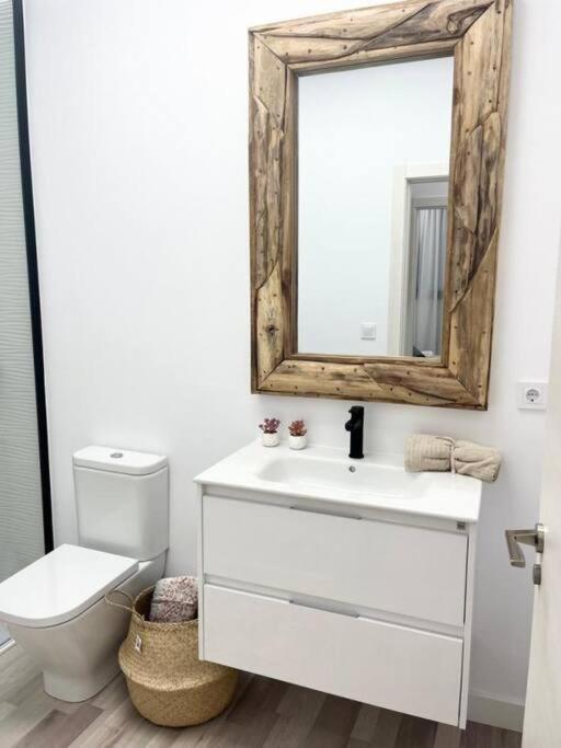 Pb Apartamento En Pleno Centro De Alcoy Exteriör bild