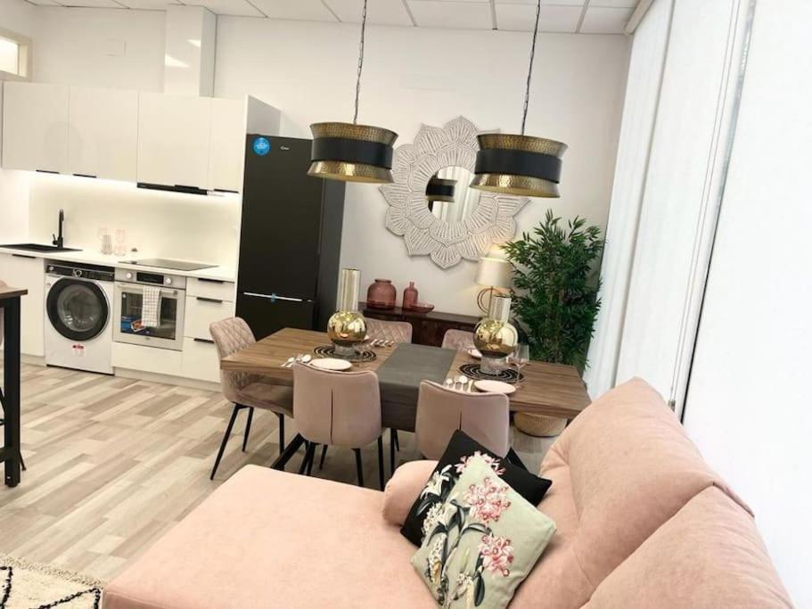 Pb Apartamento En Pleno Centro De Alcoy Exteriör bild
