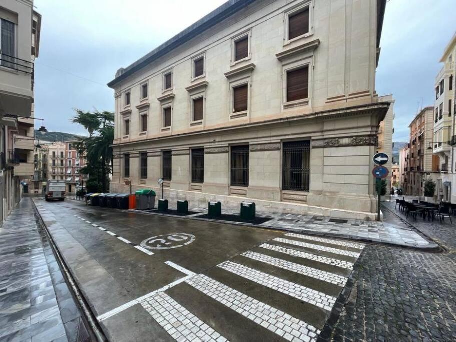 Pb Apartamento En Pleno Centro De Alcoy Exteriör bild